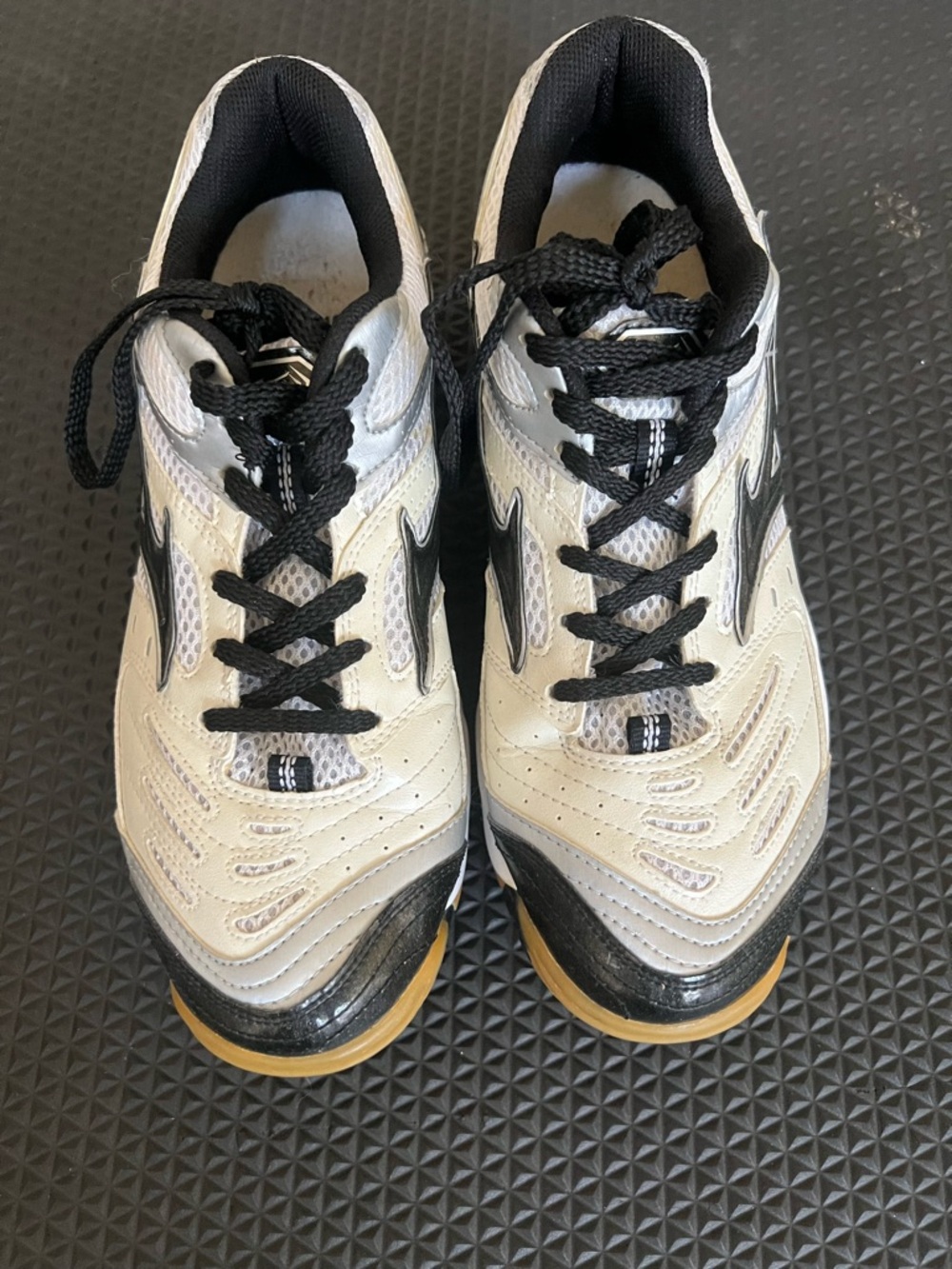 Mizuno White and Black Athletic Shoes with Gum Soles
